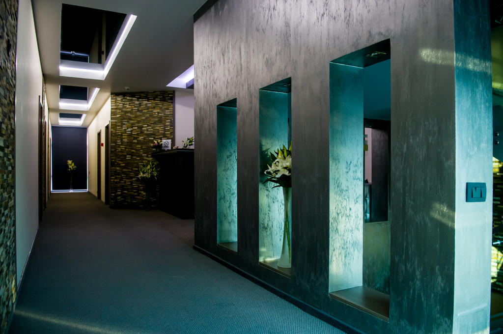 Hotel Aqua Târgu Jiu Exterior foto